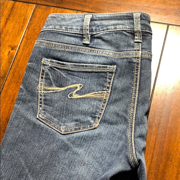 SILVER JEANS || AIKO Jeans - Picture 6 of 8